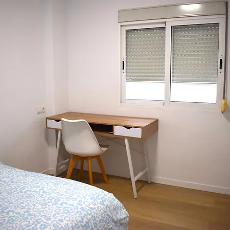 Homestay Buena, Bonita Y Barata Malaga