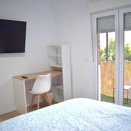 Buena, Bonita Y Barata Homestay